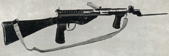 STEN mk.V и штык Mk.II. 