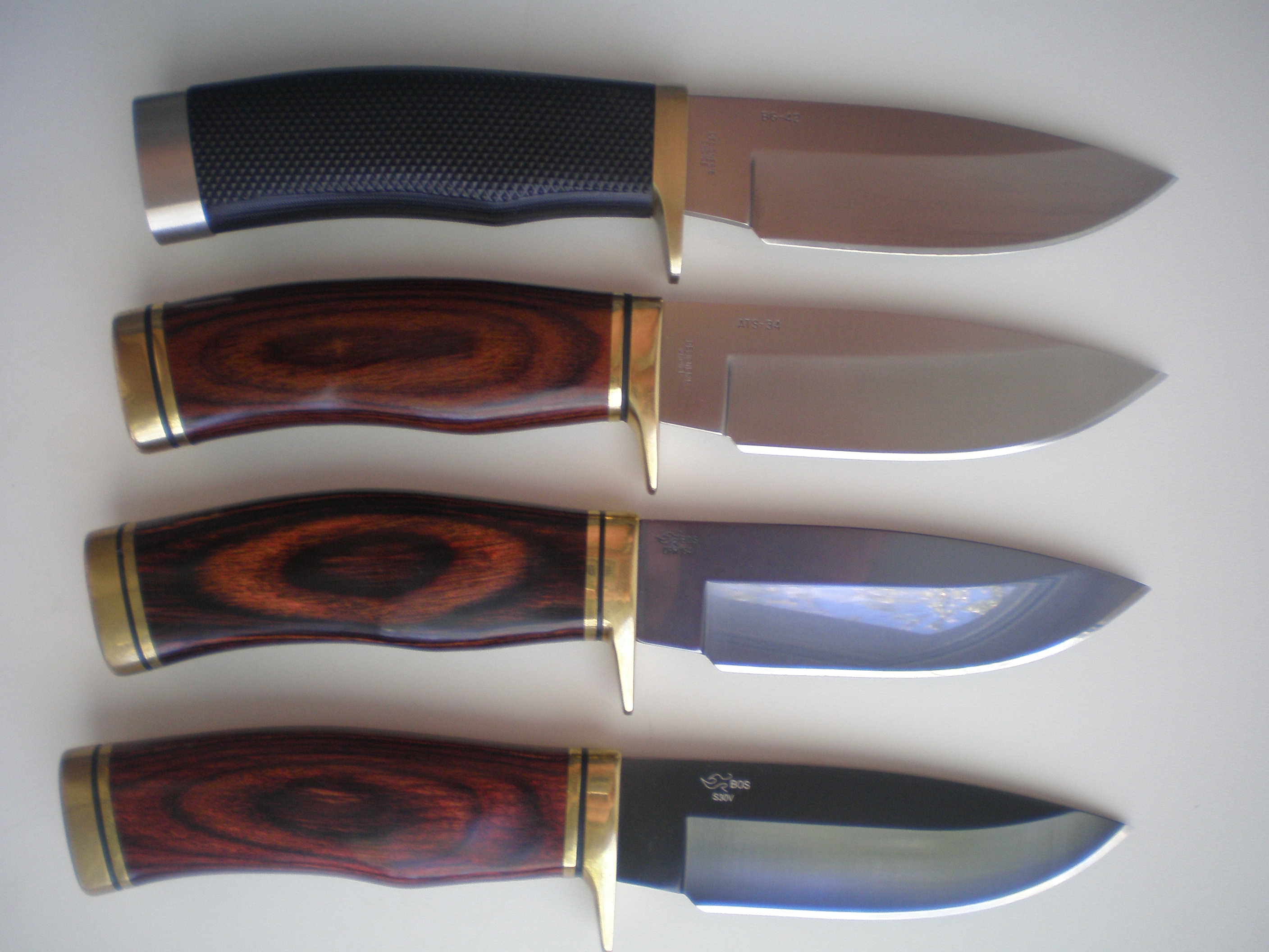 Виды ножевых. Формы ножей для охоты. Рукоятки для охотничьих ножей. Ручки для охотничьих ножей. Красивая рукоять для ножа.