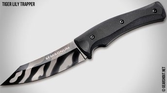 981284442_Magnum-by-Bker-Tiger-Lily-Trapper-Fixed-Blade-Knife-2019-photo-2.jpg.cb75f1d19c3cd9a3e3db1dd3e69e8a4d.jpg