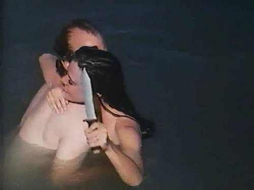 1985 - Обнаженная месть   Naked Vengeance (480p)_7711_5653.00.01.51.jpg