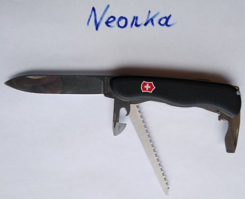 victorinox_forester.thumb.jpg.ba71478eb6553f066e4191556afb7860.jpg