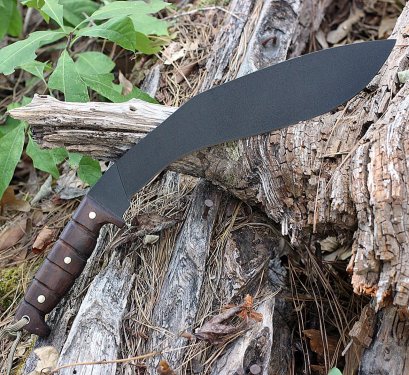 ESEE-KUKRI_3.thumb.jpg.32a43554680fd3be5d9932d24a356b23.jpg